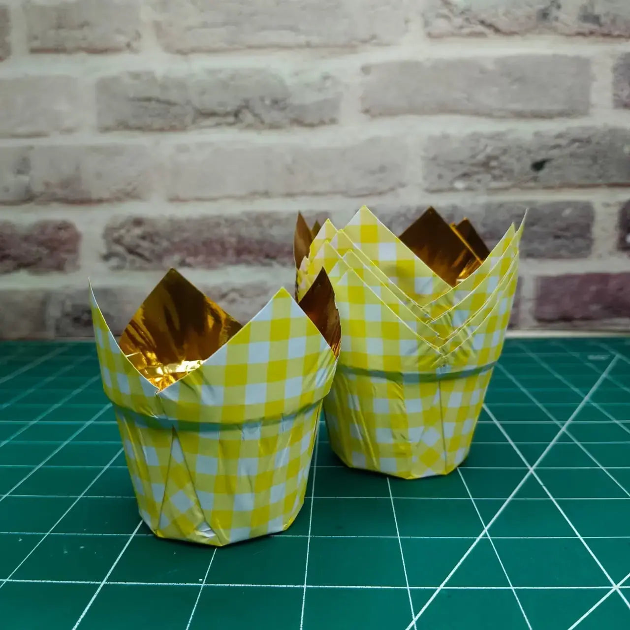 Tulip Baking Cups For Muffin Pack Of 50 Yellow Ets Cl035 C